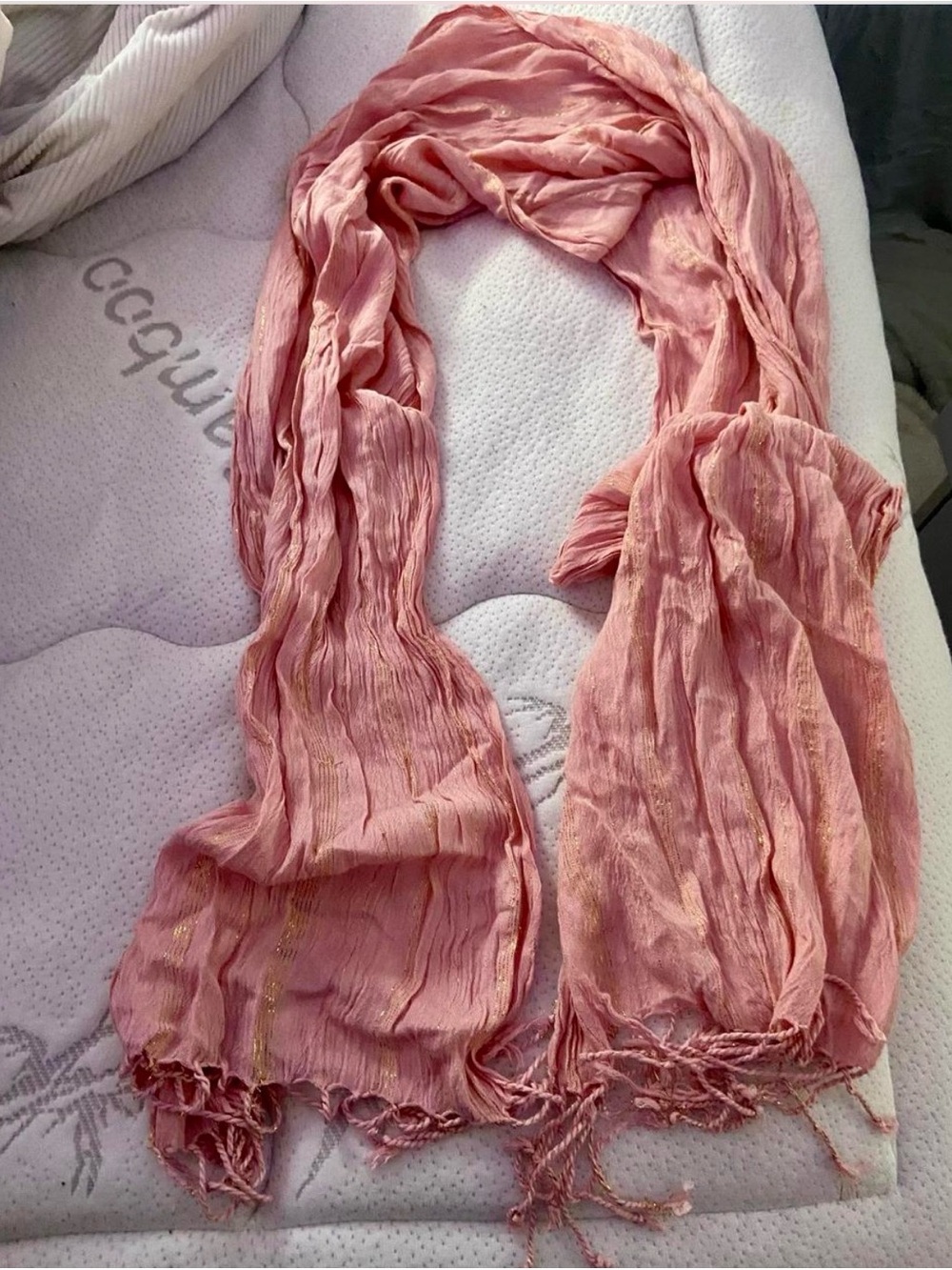 Max Rave Pink Crinkled Scarf with Gold Threading